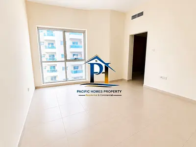 CHEAPEST SPACIOUS| 2 BATH | WARDROBES | GYM POOL PARKING| NEXT TO BUS STOP FOR METRO