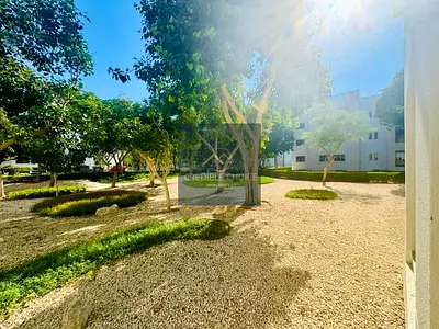 Green Oasis Living | Pet Friendly | Newly Renovated
