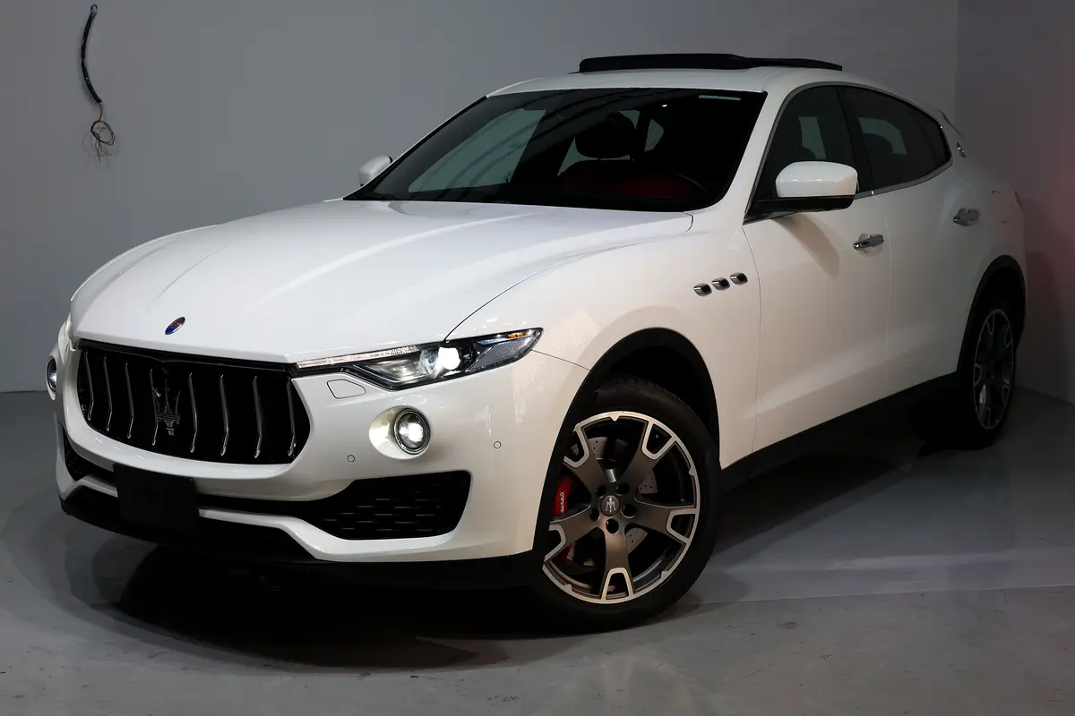 Maserati Levante 2019 — photo 1 of 19