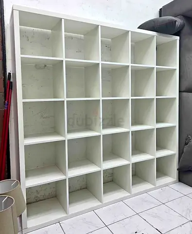 White 5x5 Cube Shelving Unit / Bookcase - Good Condition