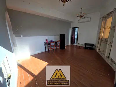 Spacious studio apartment. Semi-separate kitchen. Central air conditioning. Balcony with excellent