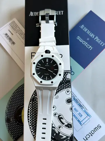 Audemars Piguet x Swatch Bioceramic White Wristwatch - atometic