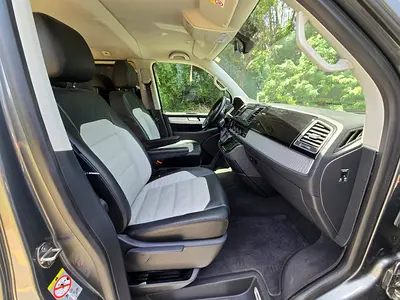 2019 Volkswagen MULTIVAN — фото 16