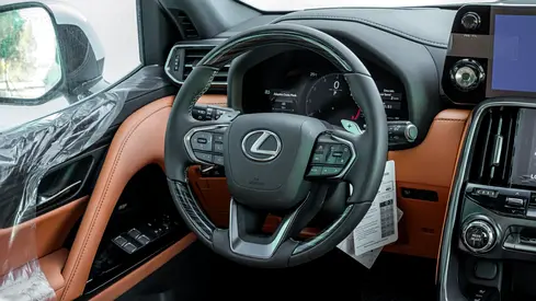 صورة 13 لـ 2026 Lexus LX-SERIES