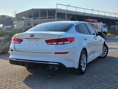 2020 KIA OPTIMA — миниатюра 18