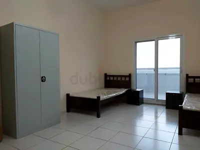 Executive Bachelors Bedspace 3 Beds in a Room