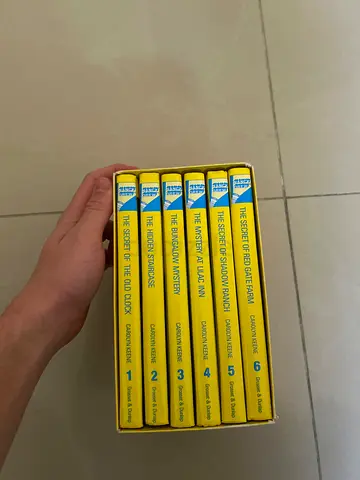Set of 6 Nancy Drew Grosset  Dunlap Yellow-Back Mystery Books