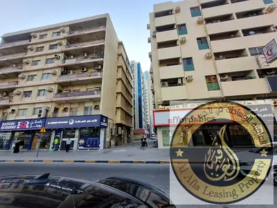 OFFER ON 2 BR HALL APARTMENTS 35K,1 CHEQ 40K,4,6,CHEQS FOR RENT ONLY FOR FAMILY SPILIT/AC NEXT TO P