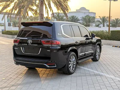 2019 Toyota LAND CRUISER 照片 5