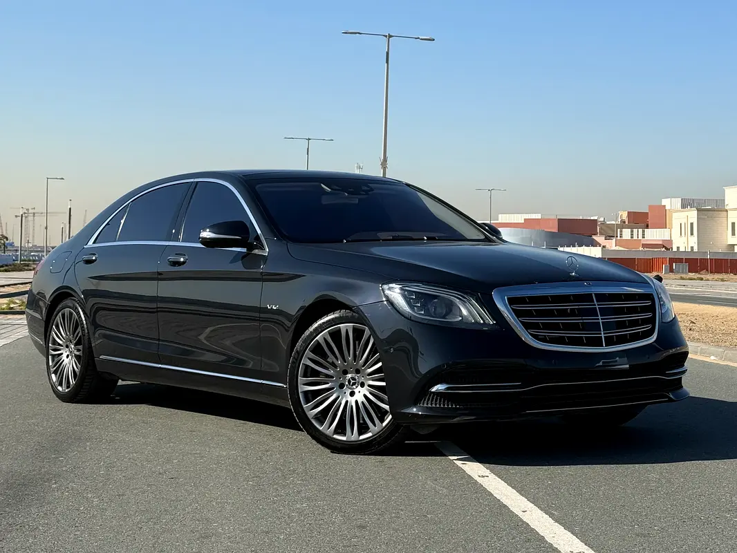 Mercedes-Benz S-Class 2018 — photo 1 of 9