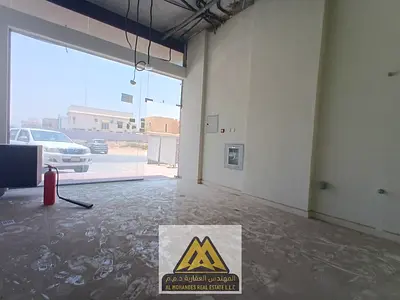محل للإيجار السنوي في الروضة 1 – عجمان | موقع مميز ومساحة ممتازة بالقرب من مركز شرطة الحميدية