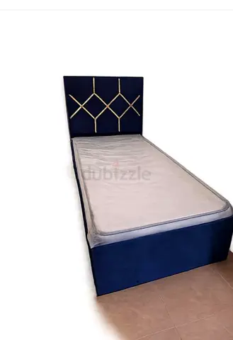 Single Bed with mattress and Queen bed with mattress