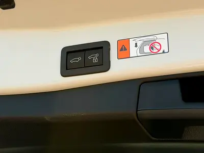 صورة 10 لـ 2026 Toyota RAV 4