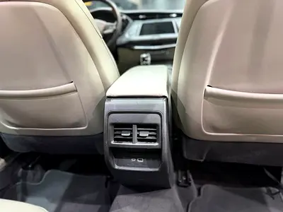 2023 Cadillac XT4 照片 13