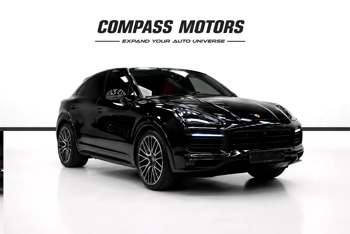 Porsche Cayenne 2022 — photo 1 of 18