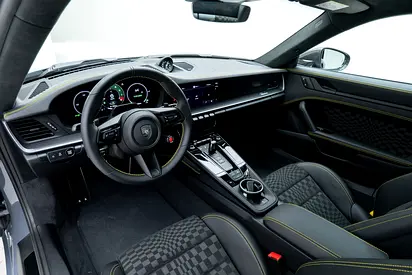 صورة مصغرة 13 لـ 2026 Porsche 911