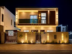 Prime location directly on Street 311, including registration and ownership fees. 5 bedrooms with a