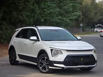 2025 Kia Niro EX - Efficient Hybrid Crossover - Korean Specs