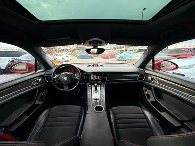 2013 Porsche PANAMERA — миниатюра 18