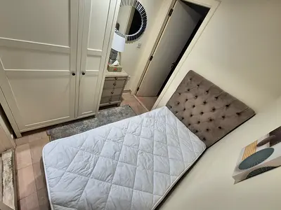 Private Room attached washroom, for 1 person
