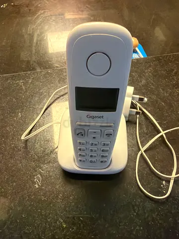 Gigaset Cordless Landline Telephone with Charging Base