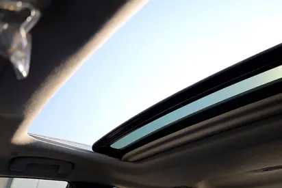 Toyota Corolla LE, миниатюра 3
