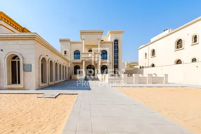 Vacant | Standalone Villa | Modern Layout