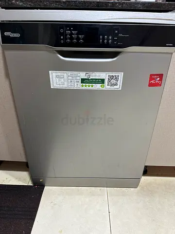 Used stainless steel built-in dishwasher - good working condition with warranty