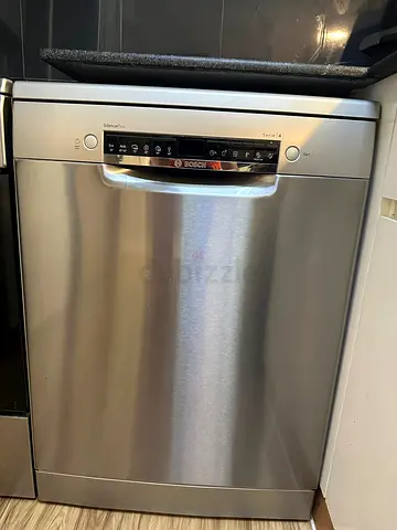 Bosch Series 4 WiFi Assist three Racks Dishwasher Perfect Condition