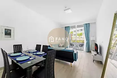 Furnished - Spacious Bedroom - Bright Living Area