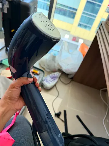 Handheld Garment Steamer - Compact and Lightweight, Good Working Condition