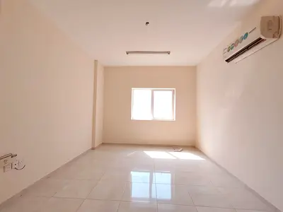 1bhk with balcouny family bulding near to park neat and clean bulding