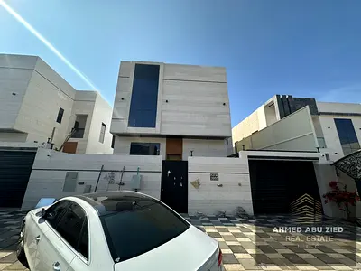 فرصة مميزة لاستئجار فيلا جديدة بالكامل، أول ساكن، بتشطيبات عصرية ومساحات واسعة، تقع في منطقة الحليو 2، إحدى المناطق السكنية الهادئة والمتميزة في عجمان