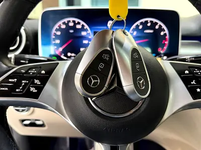 Mercedes-Benz C-Class C300 4MATIC, миниатюра 14