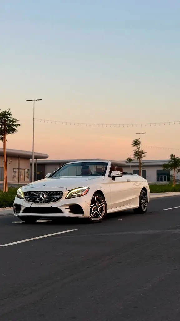 Mercedes-Benz C-Class 2020 — photo 1 of 17