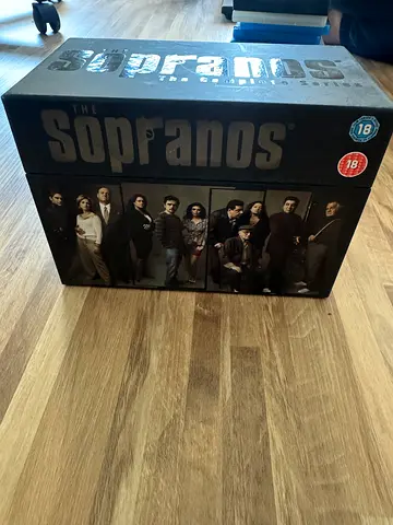 Multiple DVDs - movies  series.