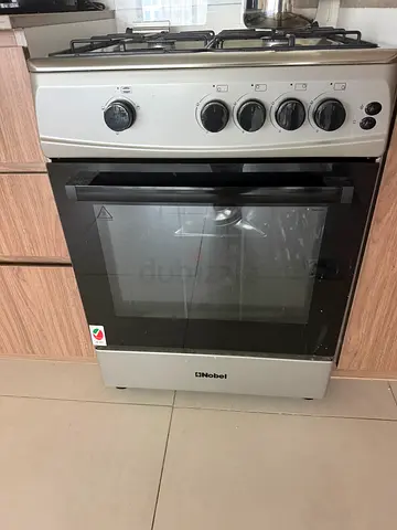 Used Nobel Gas Cooker with gas oven 10months pld