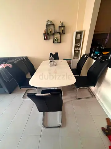 Dining table with 6 chairs