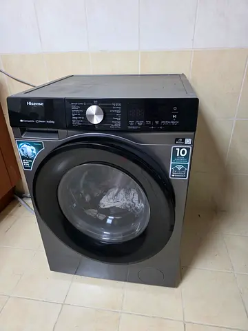 Washer  dryer Hisense