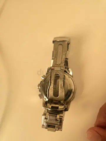 Used stainless steel mens chronograph watch (needs battery). Make offert price