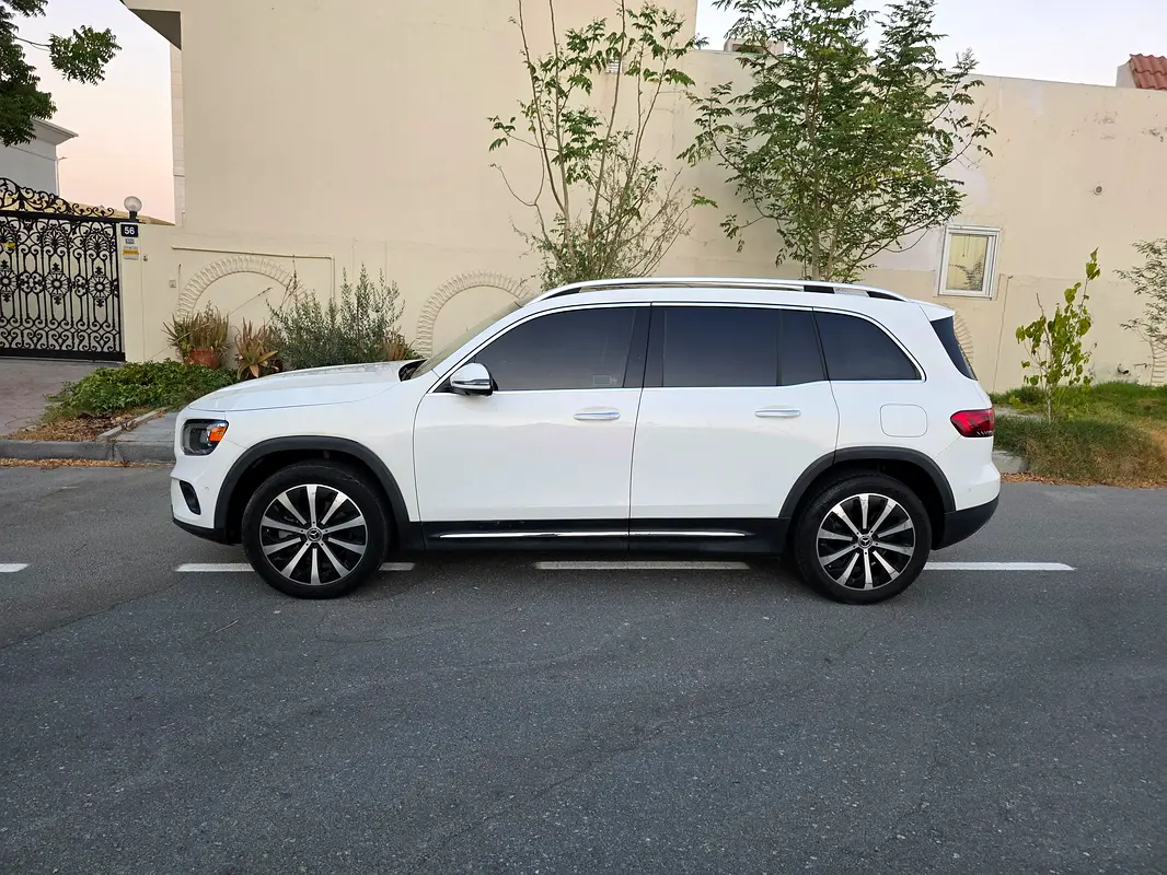Mercedes-Benz GLB-Class 2020 — photo 1 of 18