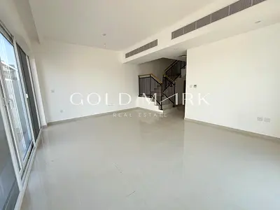 3Bed TH | Single Row | Available from Aug | Garden