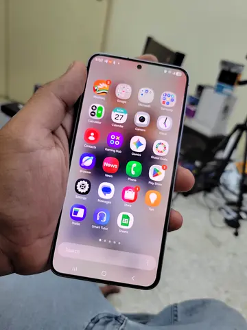 Samsung Galaxy smartphone in good working condition