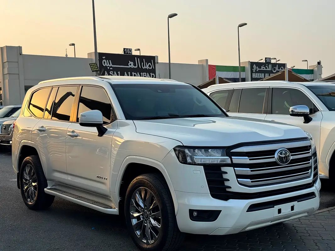 Toyota Land Cruiser 2023