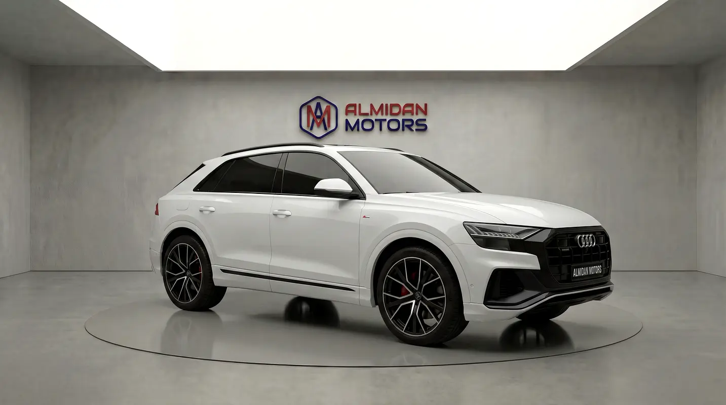 Audi Q8 2020 — photo 1 of 16