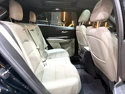 2023 Cadillac XT4 照片 12