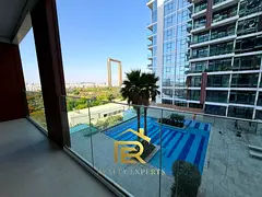 zabeel park facing fram facing bright unit 2bhk amazing layout