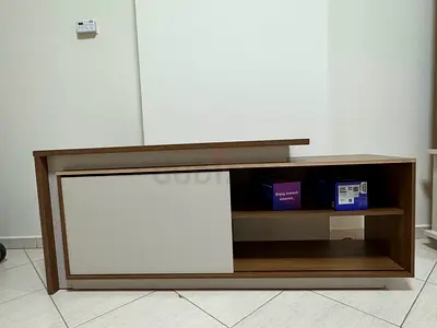 Low TV Entertainment Unit with Sliding Door - Oak Finish