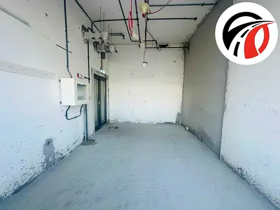 Ready To Move shop available//Chiller Free/ only in 115k