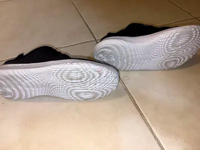Under armour BOA kids shoes never ever used size 38.5